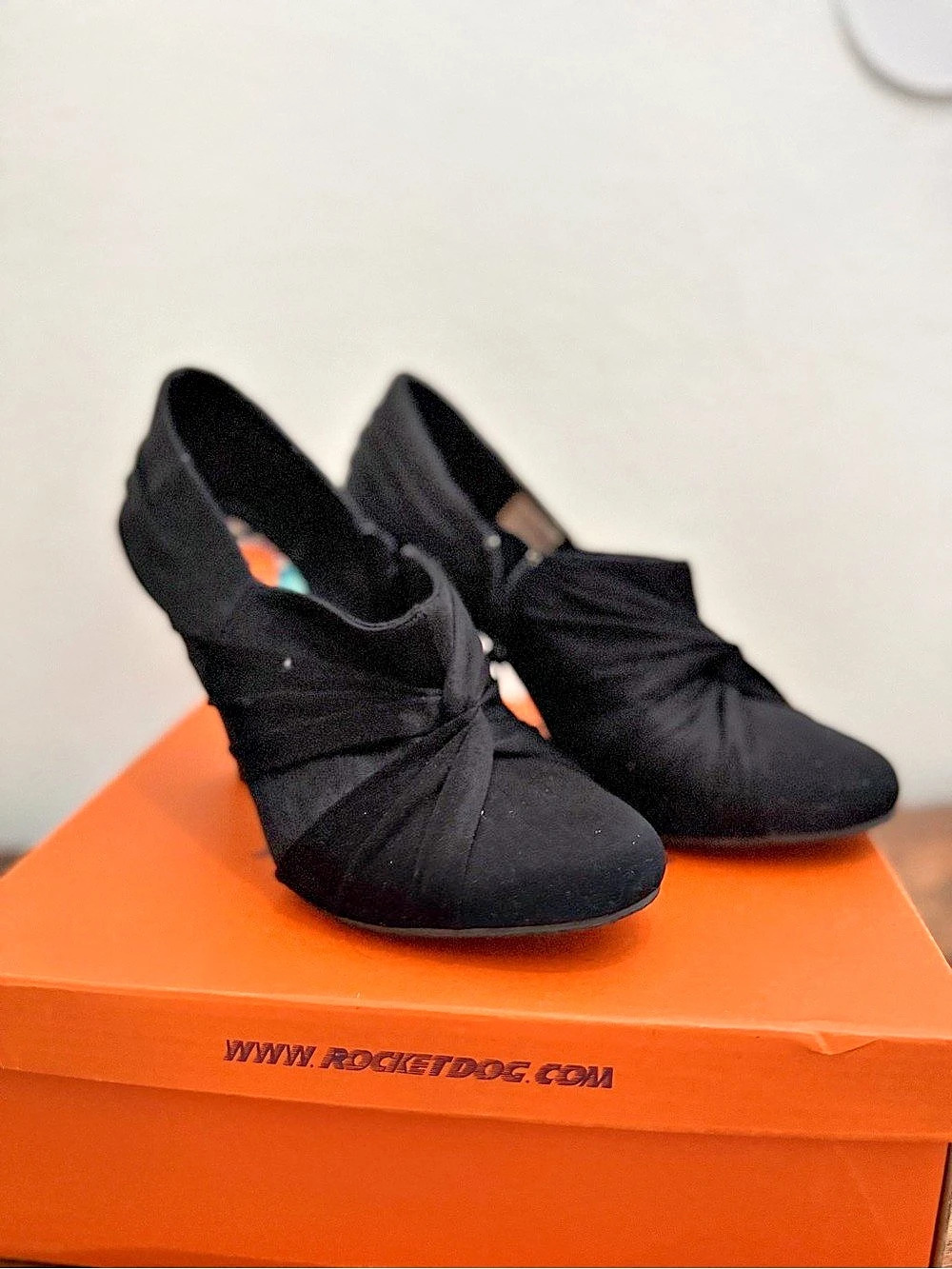 Rocket Dog Black Heels US 8.5 Like New